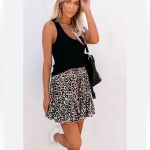 VICI leopard ruffle mini skirt